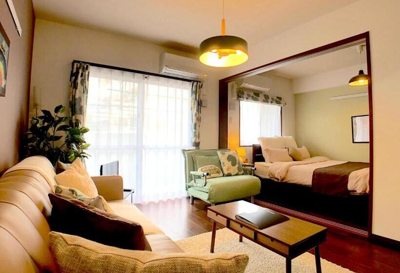 ホテル Luana Lea Karate Kaikan Mae