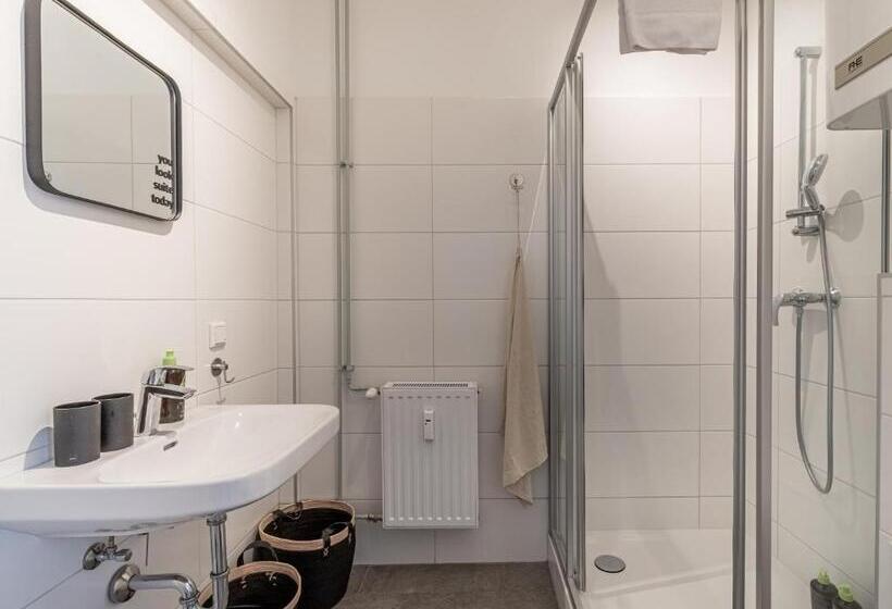 Limehome Villach Kirchenplatz