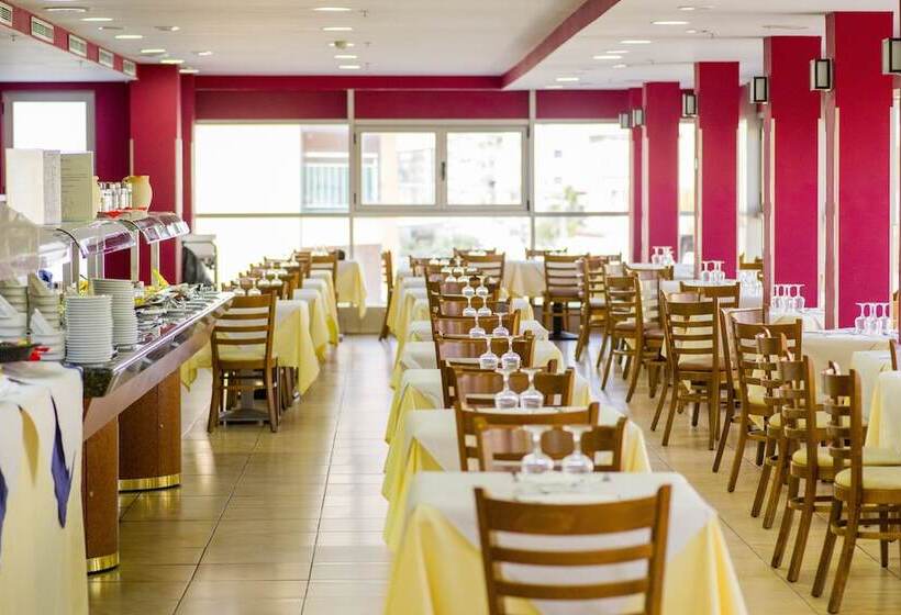 Apartamentos Turisticos Biarritz  Bloque I