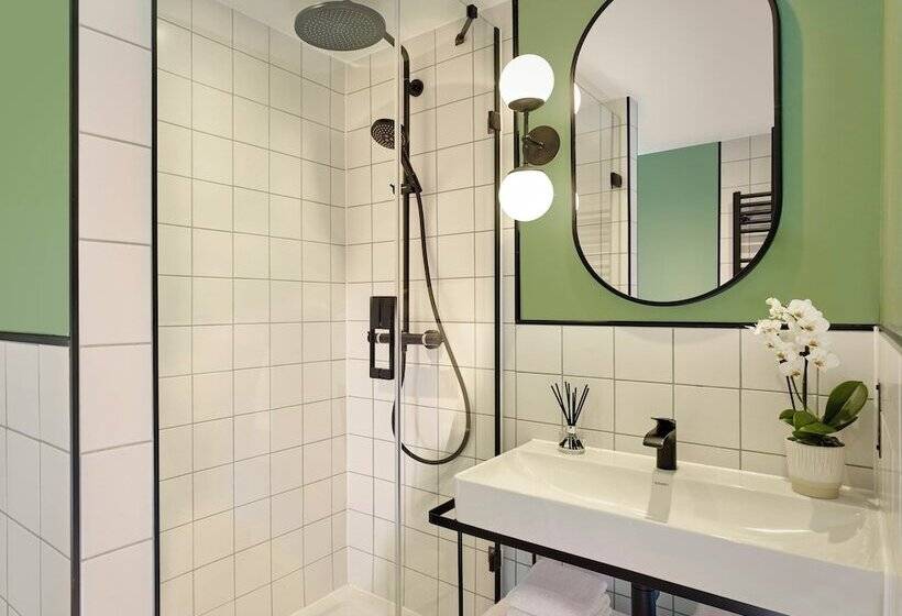 Citadines Holborn   Covent Garden London