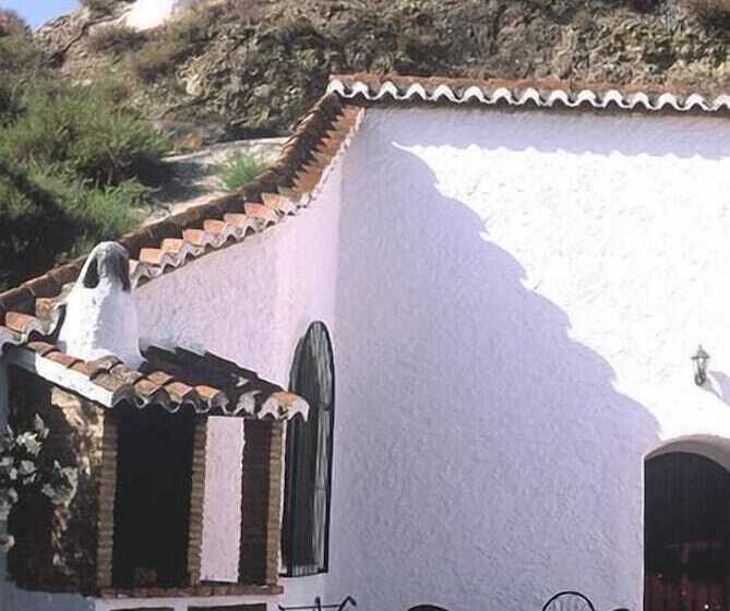 Cuevas Pedro Antonio De Alarcon