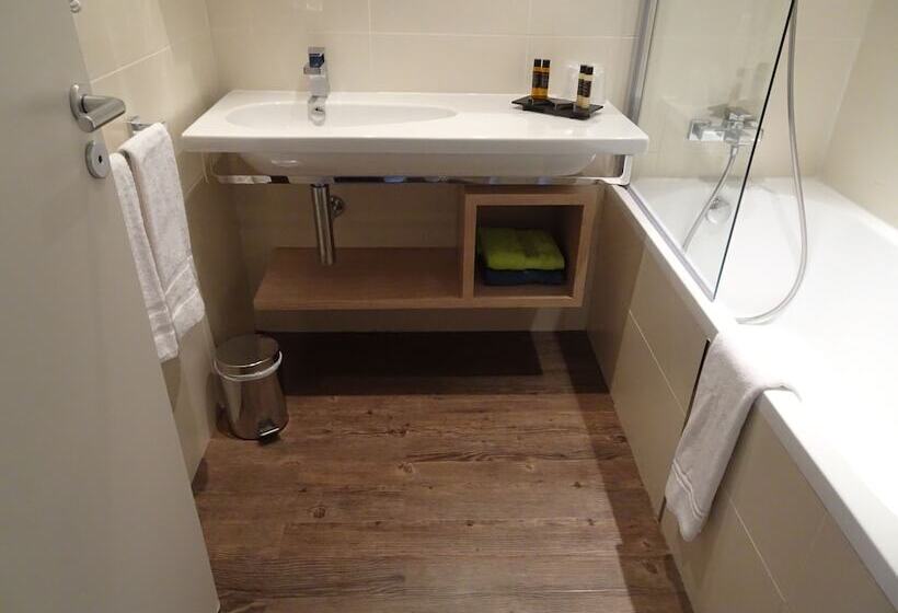 هتل Aquabella Hôtel & Spa