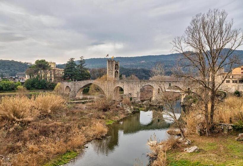 هتل Els Jardins De La Martana