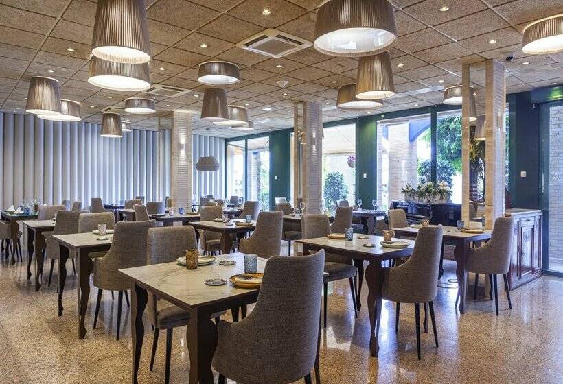 ホテル La Laguna Spa & Golf