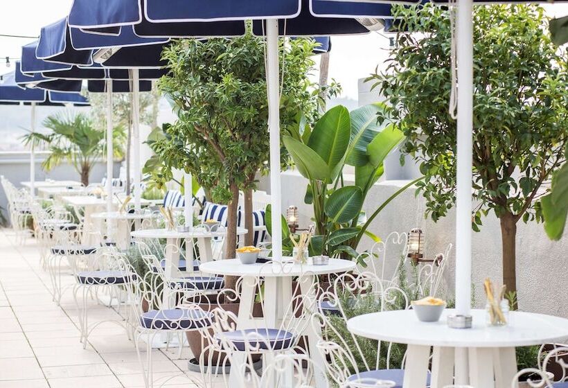 Midmost By Majestic Hotel Group