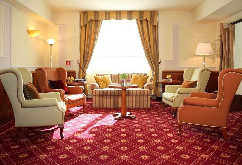 Starhotels Business Palace