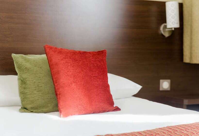 酒店 The Originals City, Hôtel Paris Sud, Orly Draveil