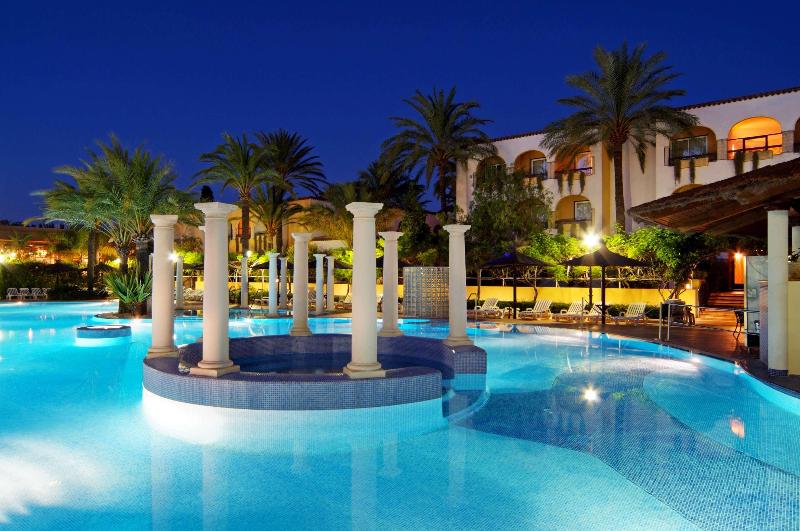 هتل Zahara Resorts & Villas