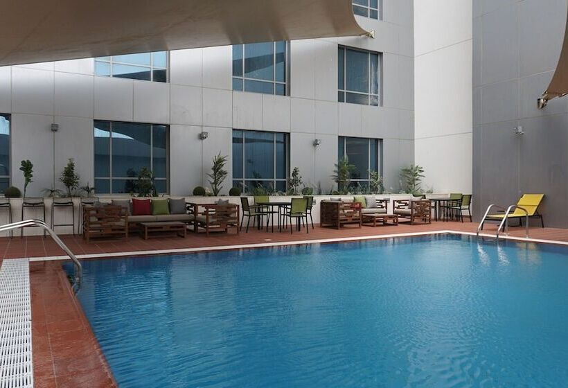 هتل Adagio Jeddah City Center