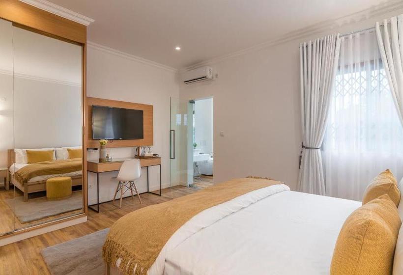 فندق Bongavila   Boutique