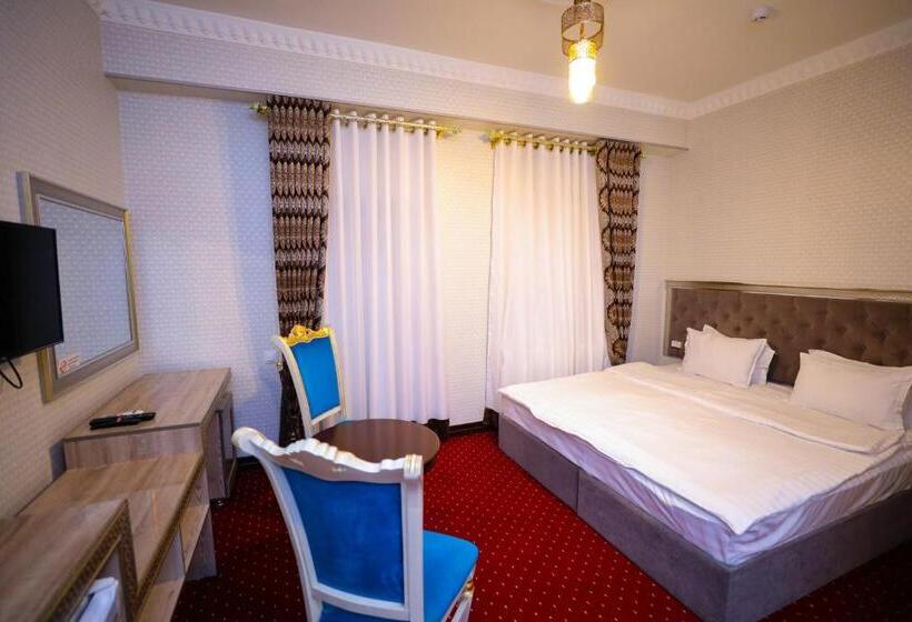 فندق Dendi Plaza