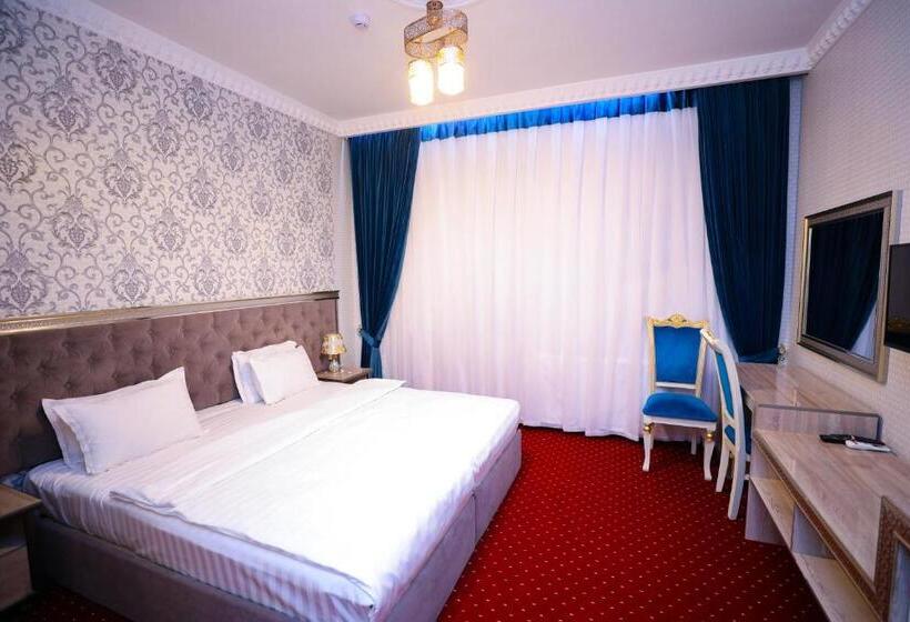 فندق Dendi Plaza