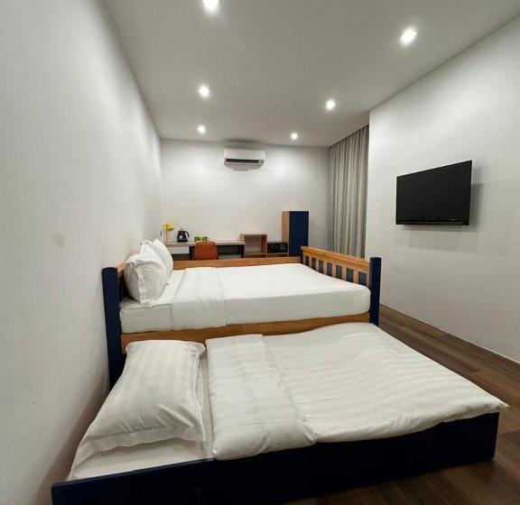هتل Regatta Stay Kozi Square Kuching