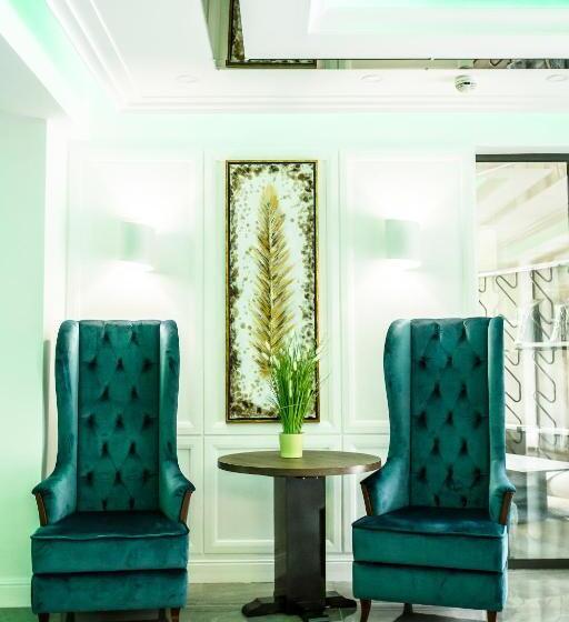 استراحتگاه Carpat Inn