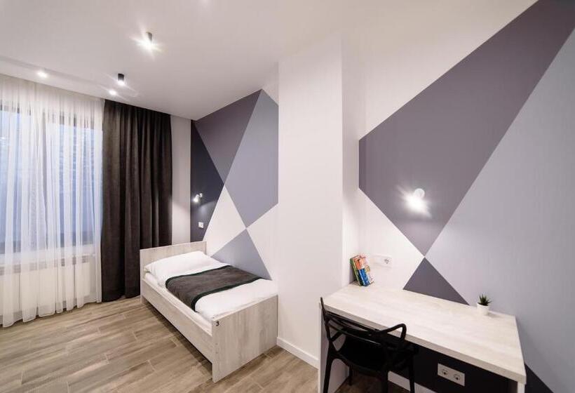 Is’land Hostel