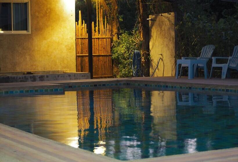 Nawiengkae Riverview Resort