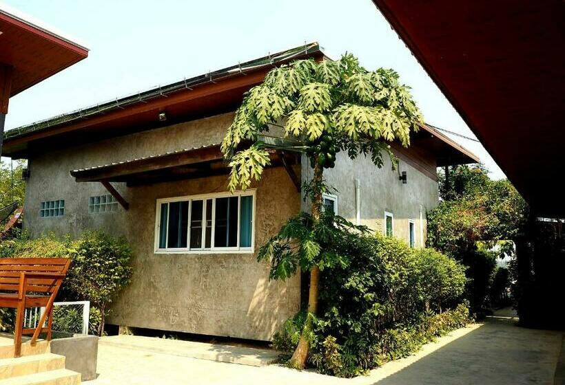 Nawiengkae Riverview Resort