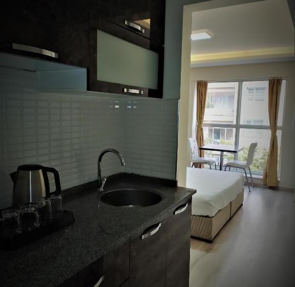 Aydın Kent Suit