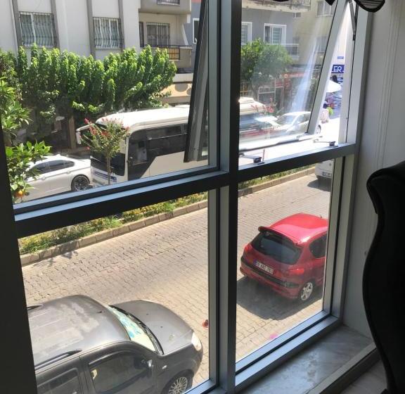 Aydın Kent Suit