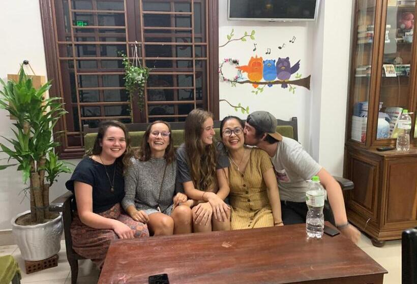 Cheerful Hoi An Hostel