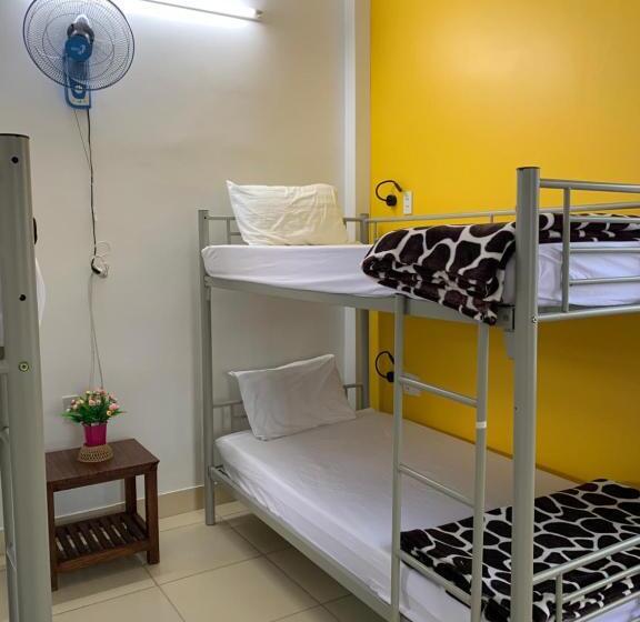 Cheerful Hoi An Hostel