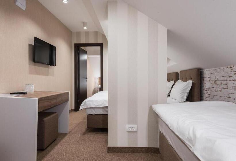 هاستل Centrum Sobe Rooms čačak