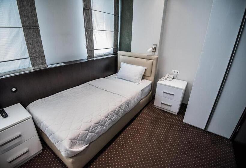 هاستل Centrum Sobe Rooms čačak