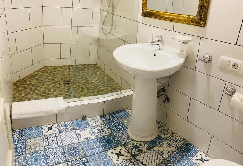 Hôtel гриль станція