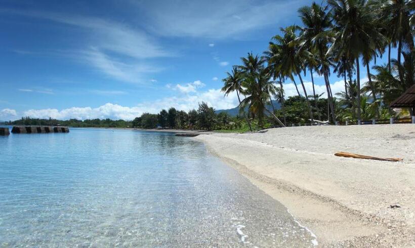 هتل Amrita Maumere Resort