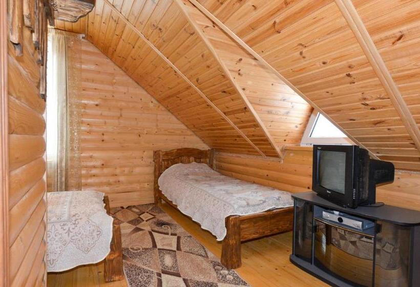 פנסיון Kozatsky Dvorik