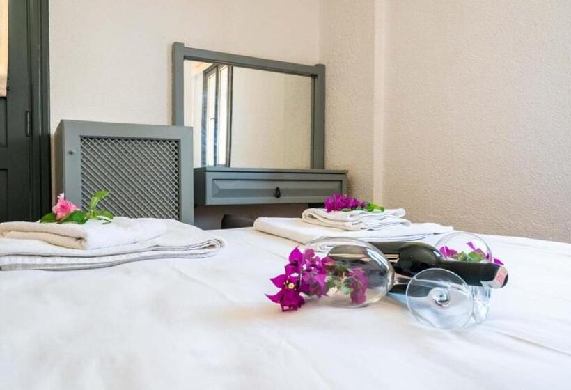 ペンション Old Trading House