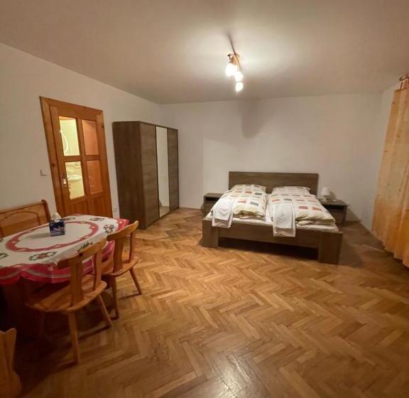 پانسیون Villa Belvedere