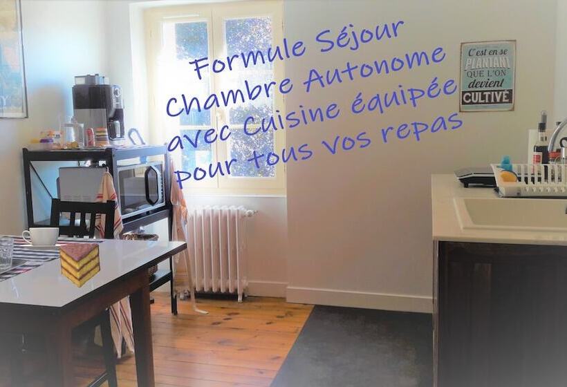 مبيت وإفطار Chez Martine Et Philippe En Velay