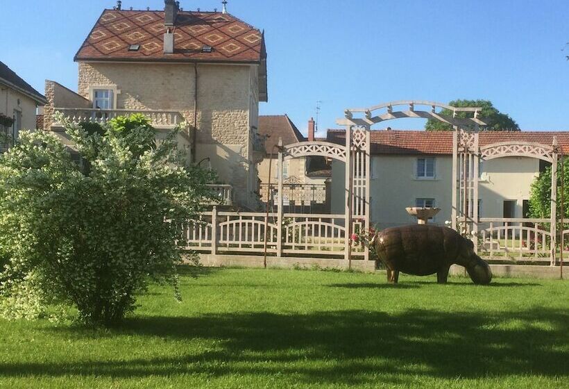 L Escale De Jules Et Lily