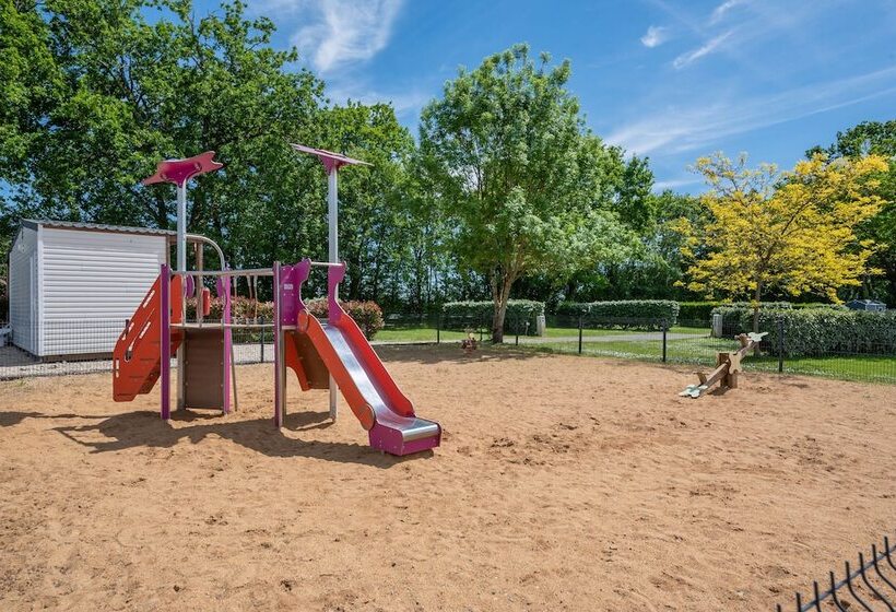 בית מלון כפרי Camping D Arvor