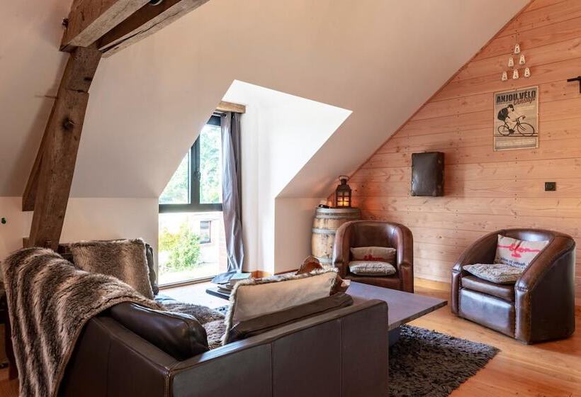 هتل Ecolodges De Loire & Spa