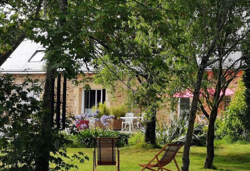 بنسيون Domaine De Kerizel