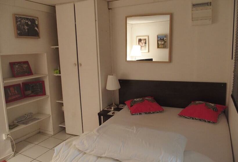 بنسيون Le Studio De La Bergerie
