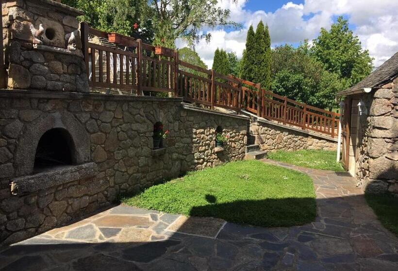 住宿加早餐  Lo Soulenquo à Fonteilles Sur Le Gr 65