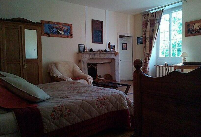 ペンション La Gentilhommière Restaurant Etincelles