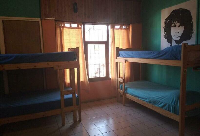 پانسیون Hostel La Casita Naranja