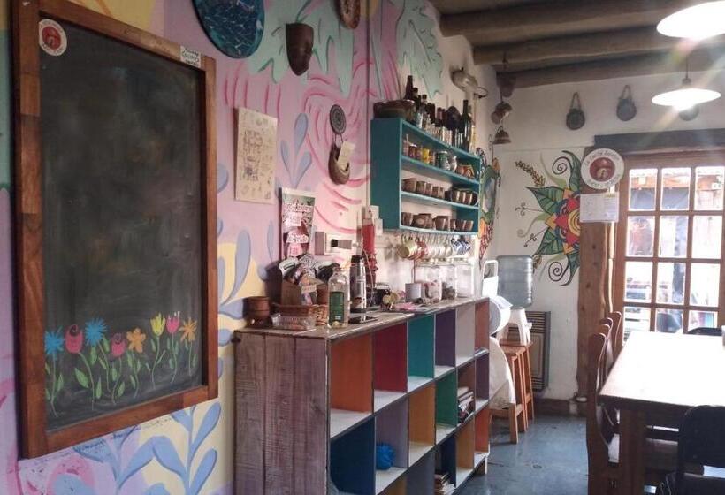 پانسیون Hostel La Casita Naranja