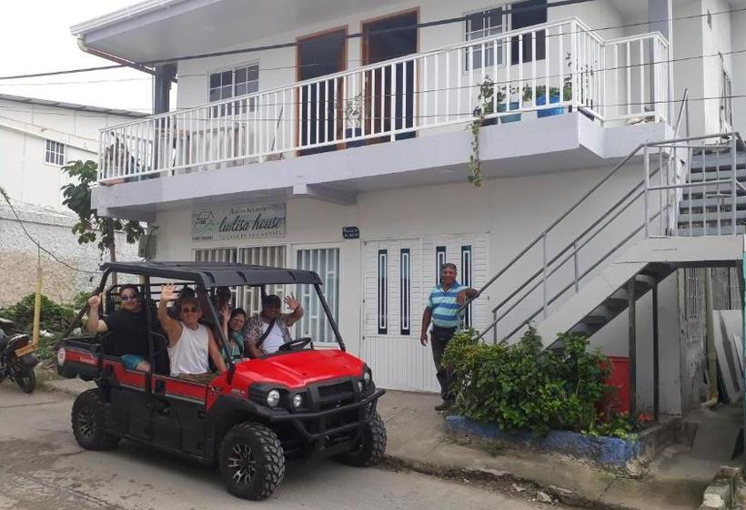 پانسیون Ludisa House