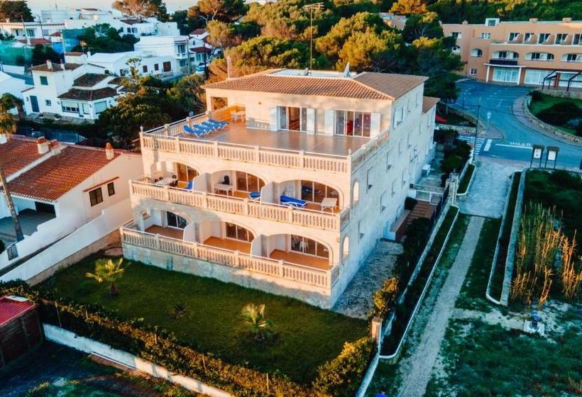 פונדק Apartamentos Punta Prima Beach