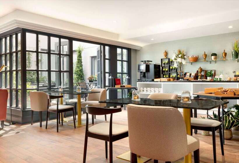 Отель Avenue Louise Brussels Trademark Collection By Wyndham