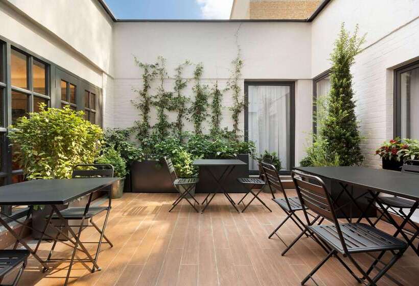 Отель Avenue Louise Brussels Trademark Collection By Wyndham