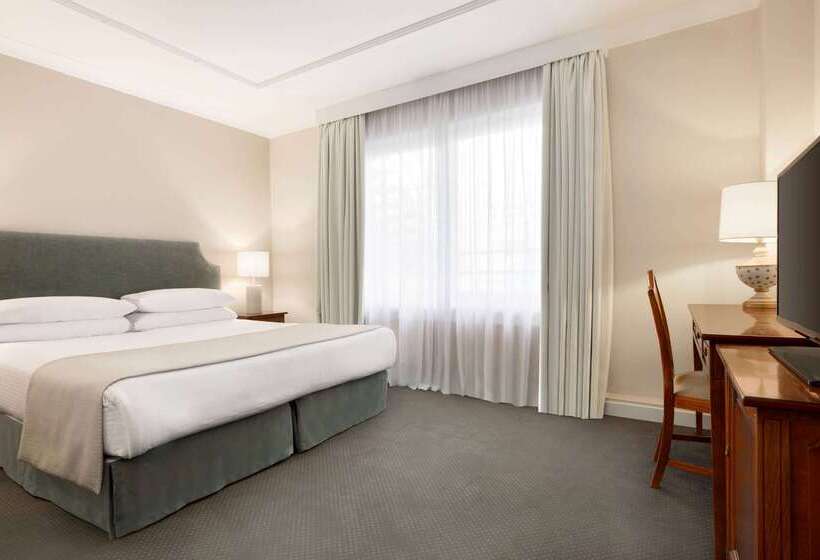 Отель Avenue Louise Brussels Trademark Collection By Wyndham