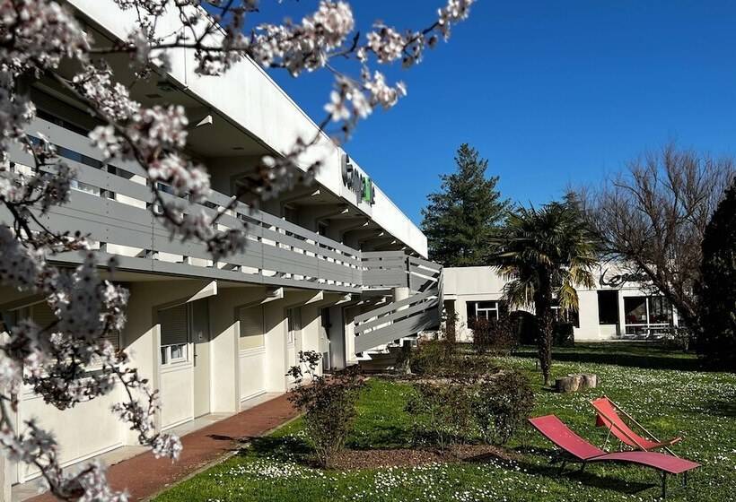 فندق Campanile Lyon Nord Ecully