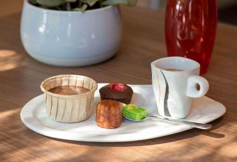 Hotel Campanile Tours Sud Chambraylestours