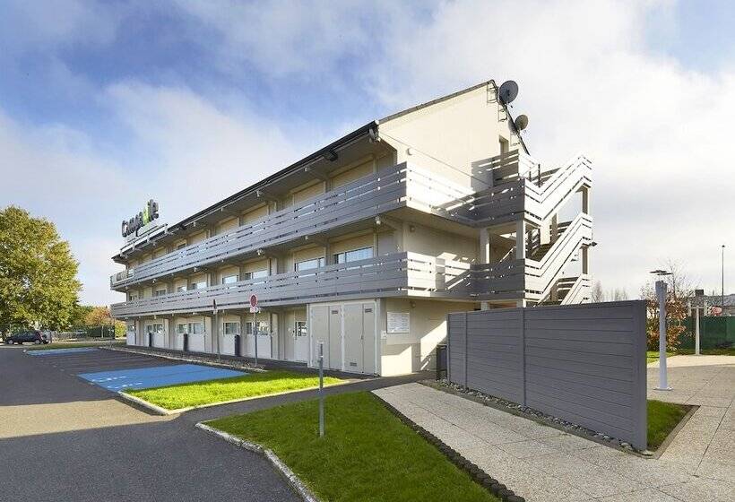 בית מלון כפרי Campanile Tours Sud  Chambraylestours